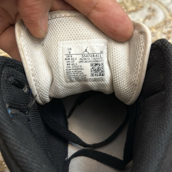 NIKE AIR JORDAN 1 MID SE ASW 'CARBON' - SIZE 9 MENS US - Picture 12 of 16